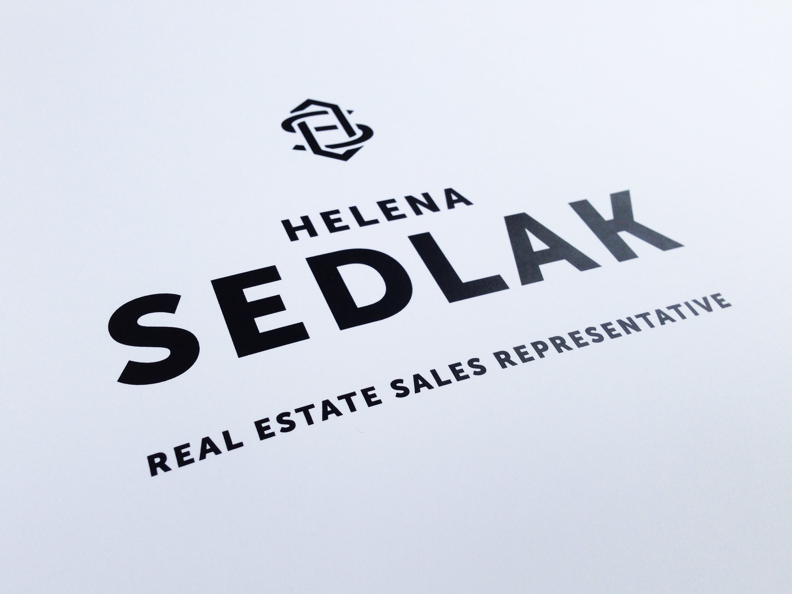 Helena Sedlak - Iconica Communications