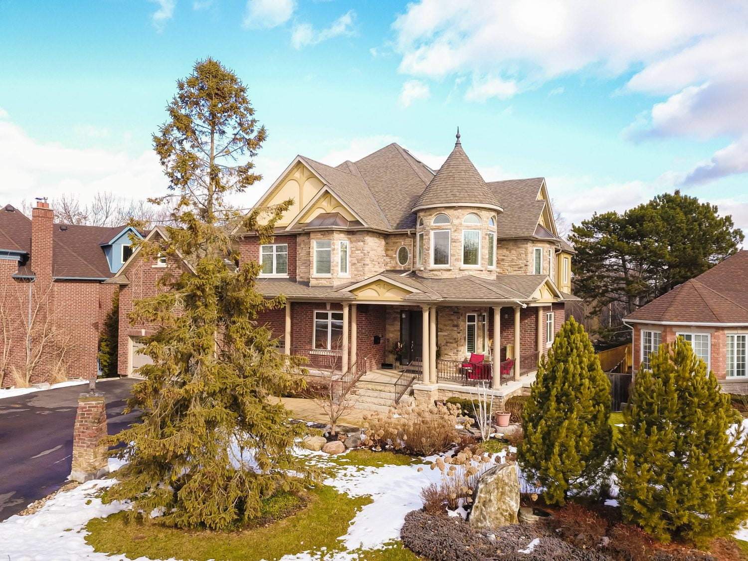 559 Pine Ridge Road